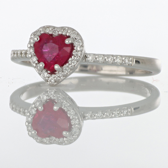 ANELLO GEMORO A CUORE ORO BIANCO 18KT E RUBINO NATURALE AC431BIA.RB